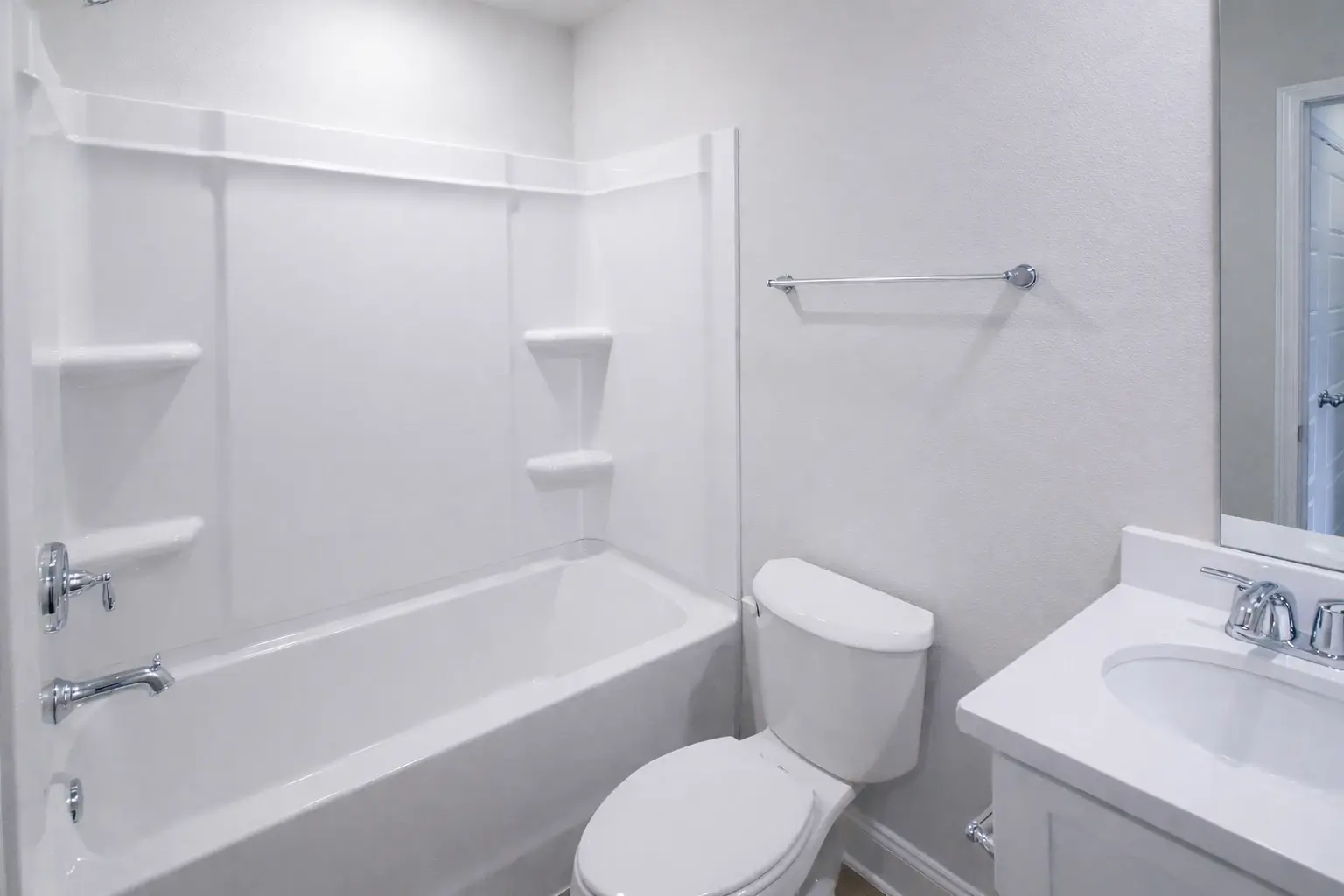 Cedar Grove Townhomes – Guest Bath