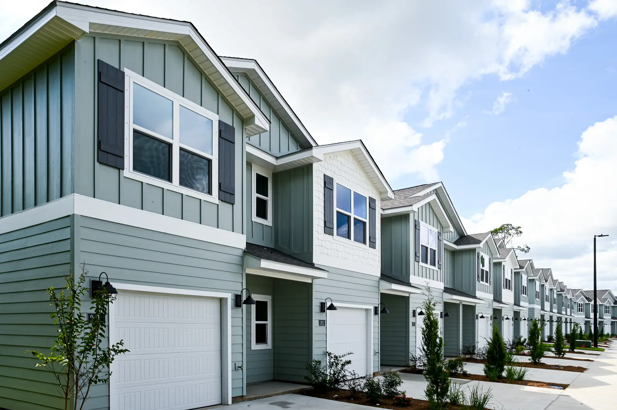 Cedar Grove Townhomes Neighborhood